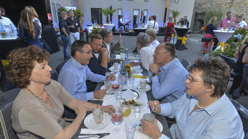 2018_neu_sommerfest_unternehmerclub_84